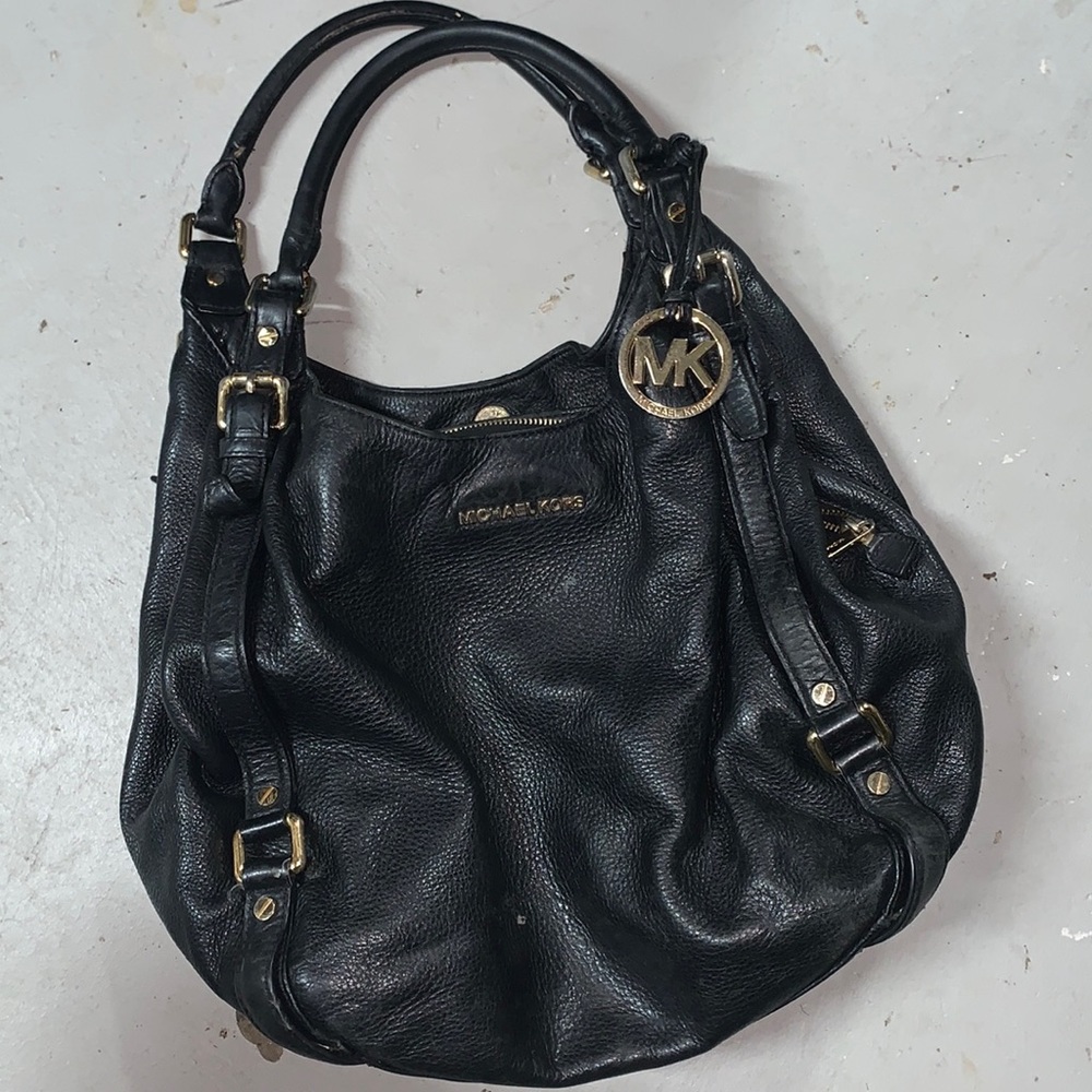 Black purse by Michael Kors